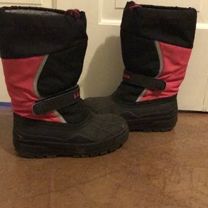 LL Bean kids winter boots -size 3